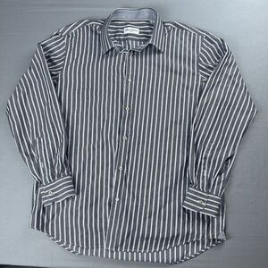 Robert Graham Shirt Mens XL 17.5 Gray Striped Herringbone Formal Long Sleeve